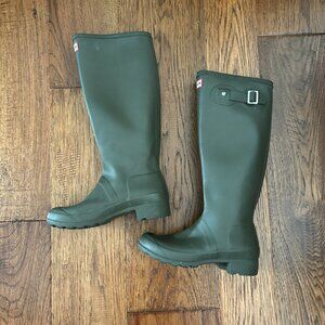 Hunter Women's Original Tall Green Knee-High Rain boots - Size 5 - Waterproof